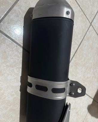 Scarico originale yamaha tenere 700
