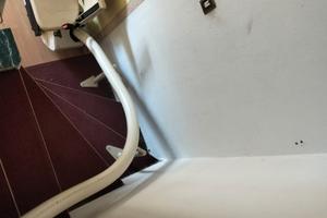 Montascale a poltroncina per scale curve - Come nu