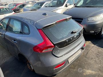 Posteriore Volvo V40 dal 2012 al 2019
