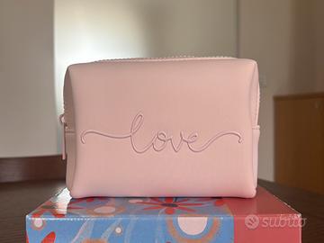 Pochette /Beauty Case JUST rosa "Love" in neoprene