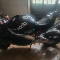 moto Aprilia 