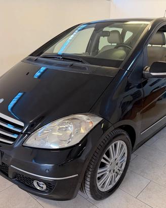 Mercedes-benz A 160 CDI AUTOMATICA Premium TAGLIAN