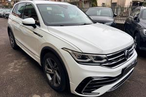 Volkswagen Tiguan 2.0 TDI 150 CV SCR DSG R-Line