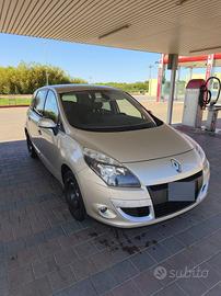 RENAULT Scénic X-Mod 1.5 dCi 110CV Luxe