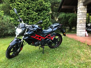 Benelli bn125