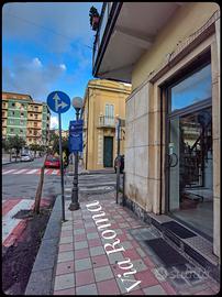 Locale in piena zona centrale, Palmi RC