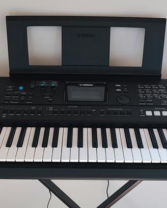 TASTIERA Yamaha PSR EW425: COME NUOVA