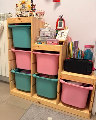 Mobile IKEA TROFAST a gradini con 6 contenitori
