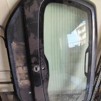 Vari pezzi di ricambio per auto Lancia Ypsilon 