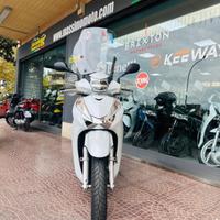 HONDA SH 300 i PASSAGGIO E TAGLIANDO INCLUSO