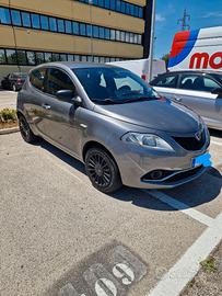 Lancia y 2017 benzina 1.2 69cv