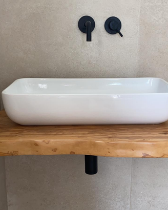 Piano d'appoggio per lavabo