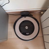 Robot pulizia pavimenti