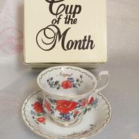 Tazza da te' Mese Royal Fine porcelain sculpture