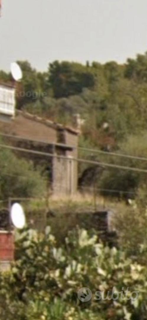 terreno con casetta rustica da ristrutturare - Vista 4