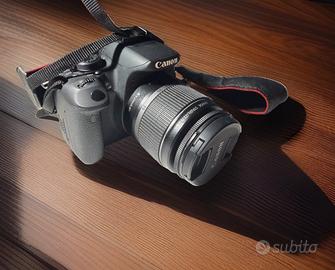 Canon EOS 700D Reflex come nuova