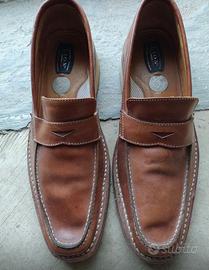 Scarpe Lion in vera pelle taglia 43