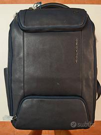 Zaino Piquadro PC 14 pelle blu.