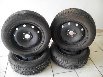 Cerchi D16 5 fori e pneumatici invernali omaggio