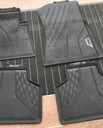 Tappetti in gomma per BMW X5 mod. dal 2019 al 2026