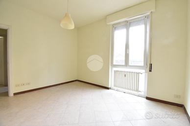 3 LOCALI A VIMERCATE
