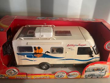 camper giocattolo Holiday Camper marca Dickie