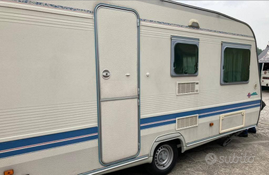 Adria 2002 marciante 6 posti letto 6400 euro