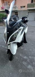 Kymco - Downtown 200i