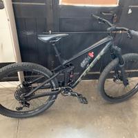 Trek Remedy 8 come nuova trattabile