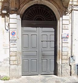 Deposito 32 mq Via Giordano Bruno 25
