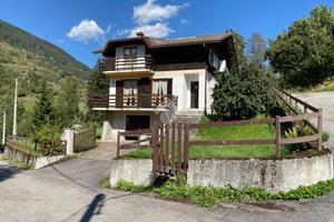 VILLA SINGOLA A TEMÙ