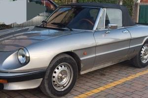 Ricambi  Alfaromeo spider duetto 3 serie 1986
