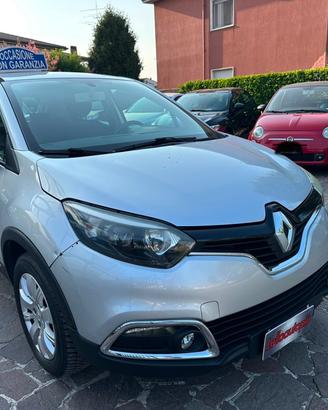 Renault Captur 1.5 dCi 8V 90 CV Start&Stop Iconic
