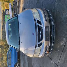 Ricambi usati sul piazzale Saab