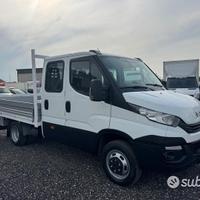 Iveco daily 35C14 7 posti e cassone fisso 2020