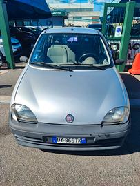 Fiat 600 1.1 Active
