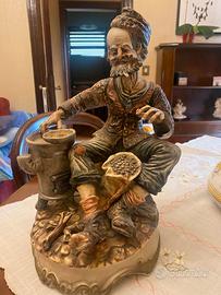 Porcellana di Capodimonte: Venditore caldarroste