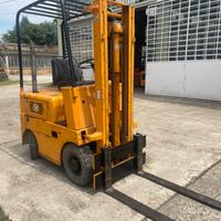Muletto carrello elevatore Om 12 diesel