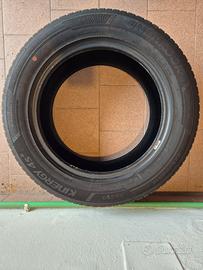 Gomma 4 stagioni Hankook Kinergy 4S2