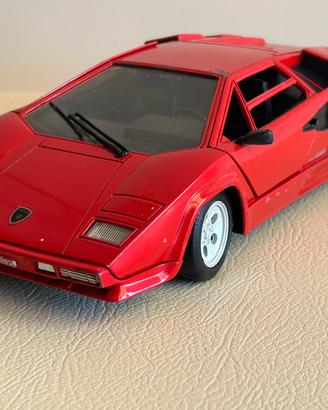 Lamborghini Cuntach 1/18