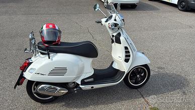 Vespa GTS 300 super perfetta