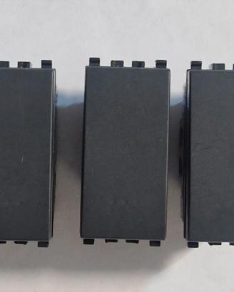 N.3 PULSANTE ILLUMINABILE VIMAR EIKON 20008 1P NO