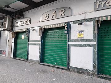Locale commerciale 95 mq Via Roma EX Bar Sepe