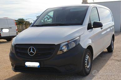 Furgone mercedes vito 111 cdi passo corto