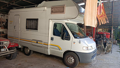 Burstner a520 mansardato