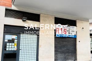 PASTENA CENTRO - Ampio locale con doppia vetrina