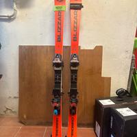 Sci Blizzard da slalom speciale