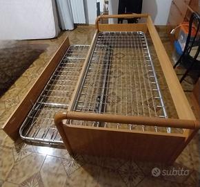 Letto con rete estraibile