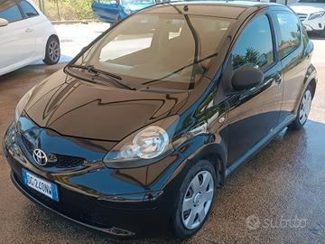 Toyota Aygo 1.0 5 porte Sol Gar Rate