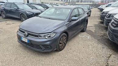 Volkswagen Polo TSI Business 2022